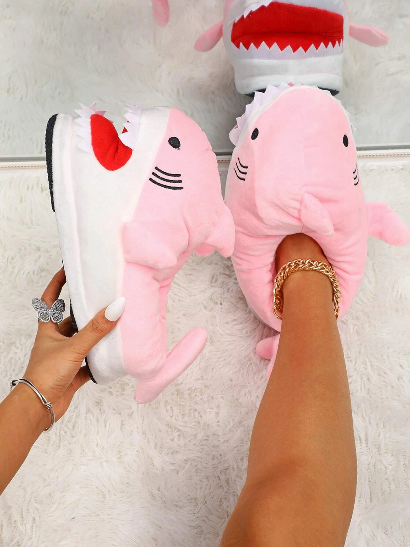 Pantuflas Tiburón - Rosa 🦈